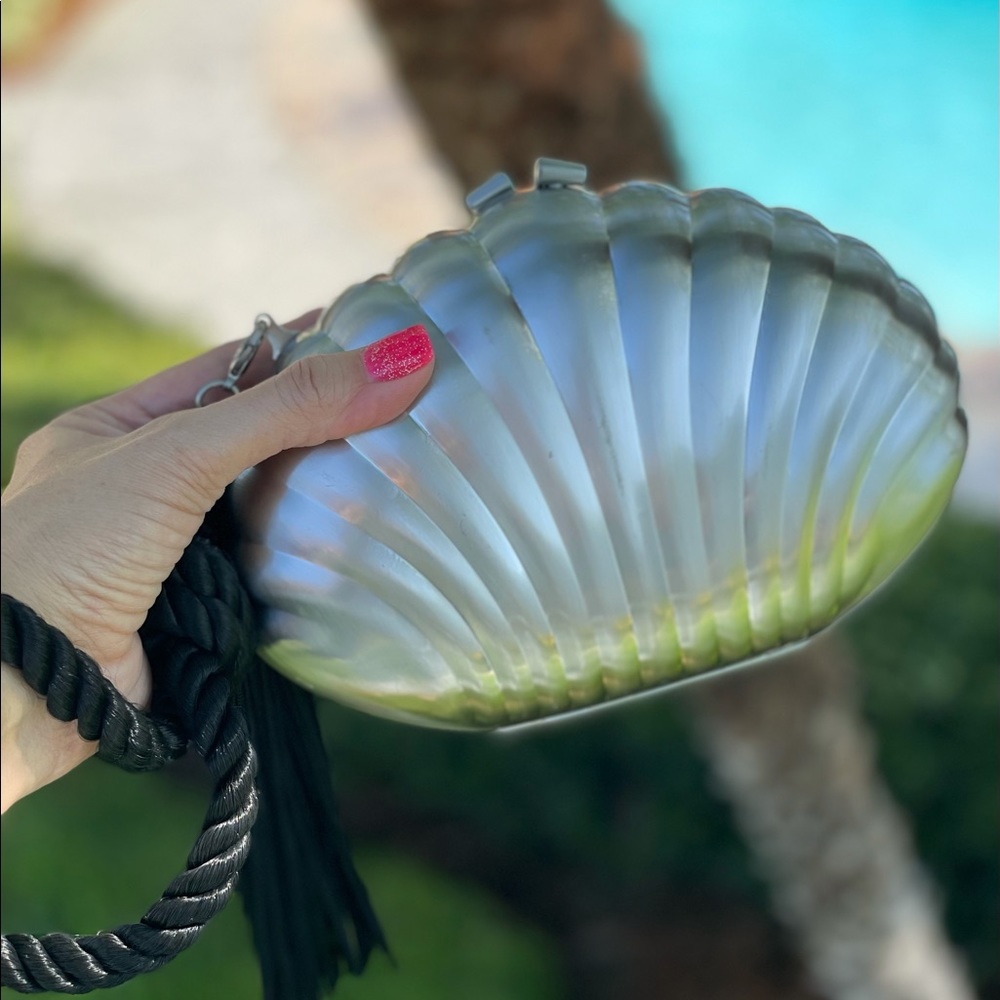 BCBGMaxAzria seashell wristlet clutch